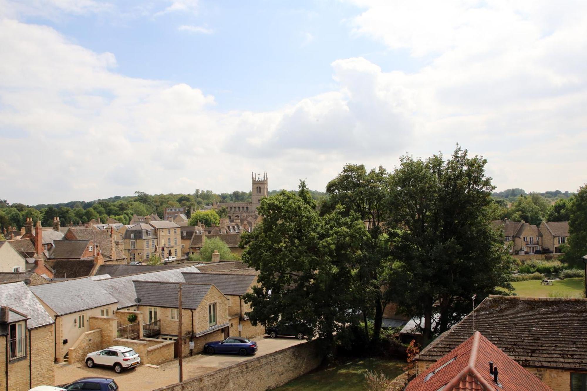 Luxury 3 Bed Apartment In The Heart Of Stamford Luaran gambar